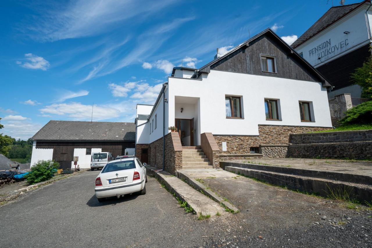 Apartmany Na Sumave Stachy Екстер'єр фото
