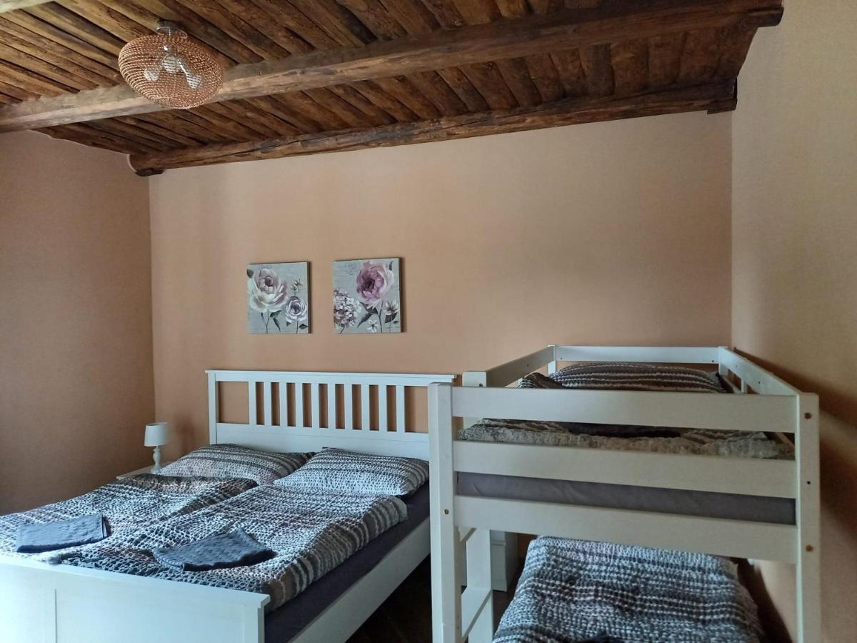 Apartmany Na Sumave Stachy Екстер'єр фото